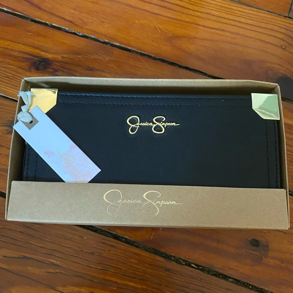 Jessica Simpson Faux Leather Black Zip Clutch Wallet NWT
